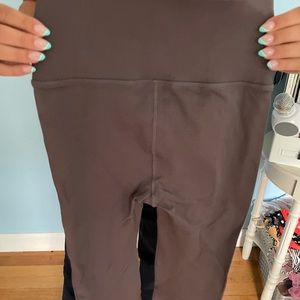High-Waisted classic legging from Fabletics